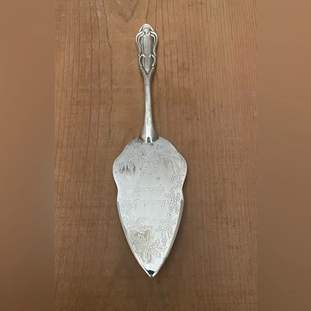 Vintage Christmas Silverplated Cake Pie Server Season's Greetings